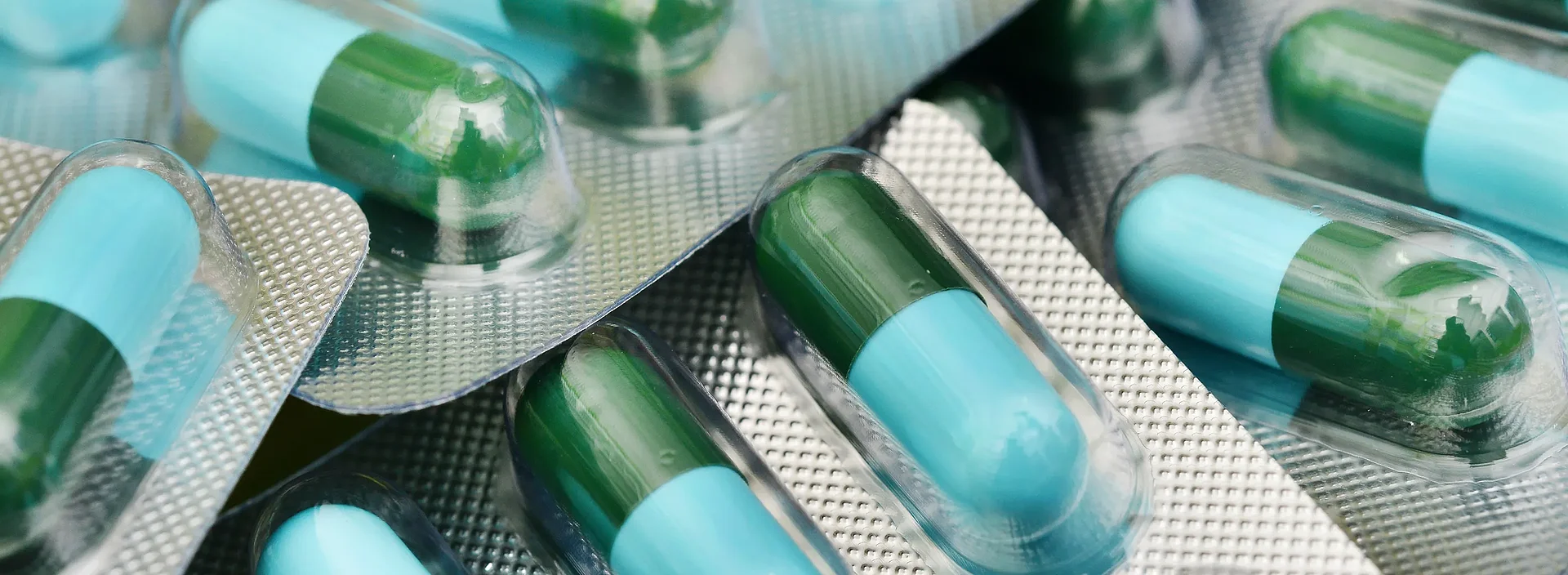 Blisterpackung mit Medikamentenkapseln als Beispiel für die Nutzung von CO₂ in der Pharmaindustrie.